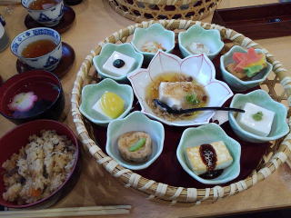 ごま豆腐ランチ