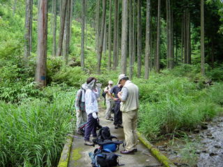 ���̏�ŋx�e