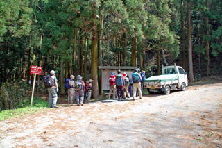 ����隬����