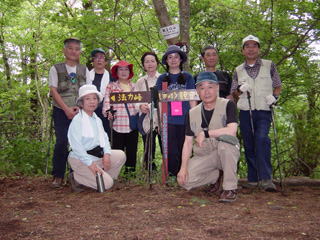 �ω�������