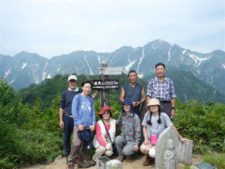 �������R