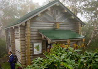 ��q�R����