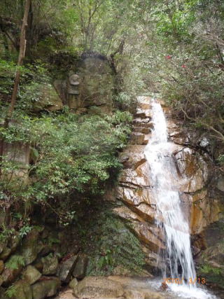 高座の滝