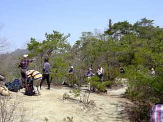 �o��������O�ŋx�e