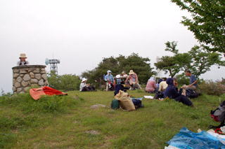 �R���Ń����`