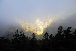 �����̒��Ō���O��