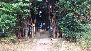 雄岳