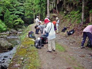 �q���ގ��x�e