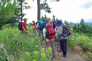 ����R�R��