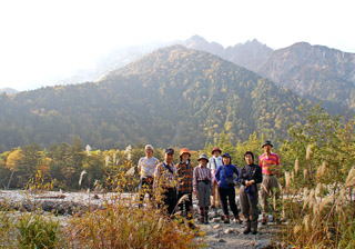 ���򉀎�O��