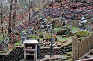 �K�J�s���@�̎����_