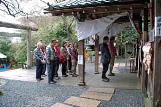 ��L�_�Ђň��S�F��