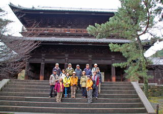 ��T���O��